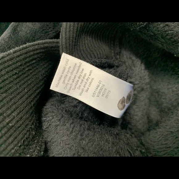 Athleta Double Cozy Fuzzy Funnel Neck Sweatshirt / Sweater | Black | Women’s XXS - Picture 8 of 9